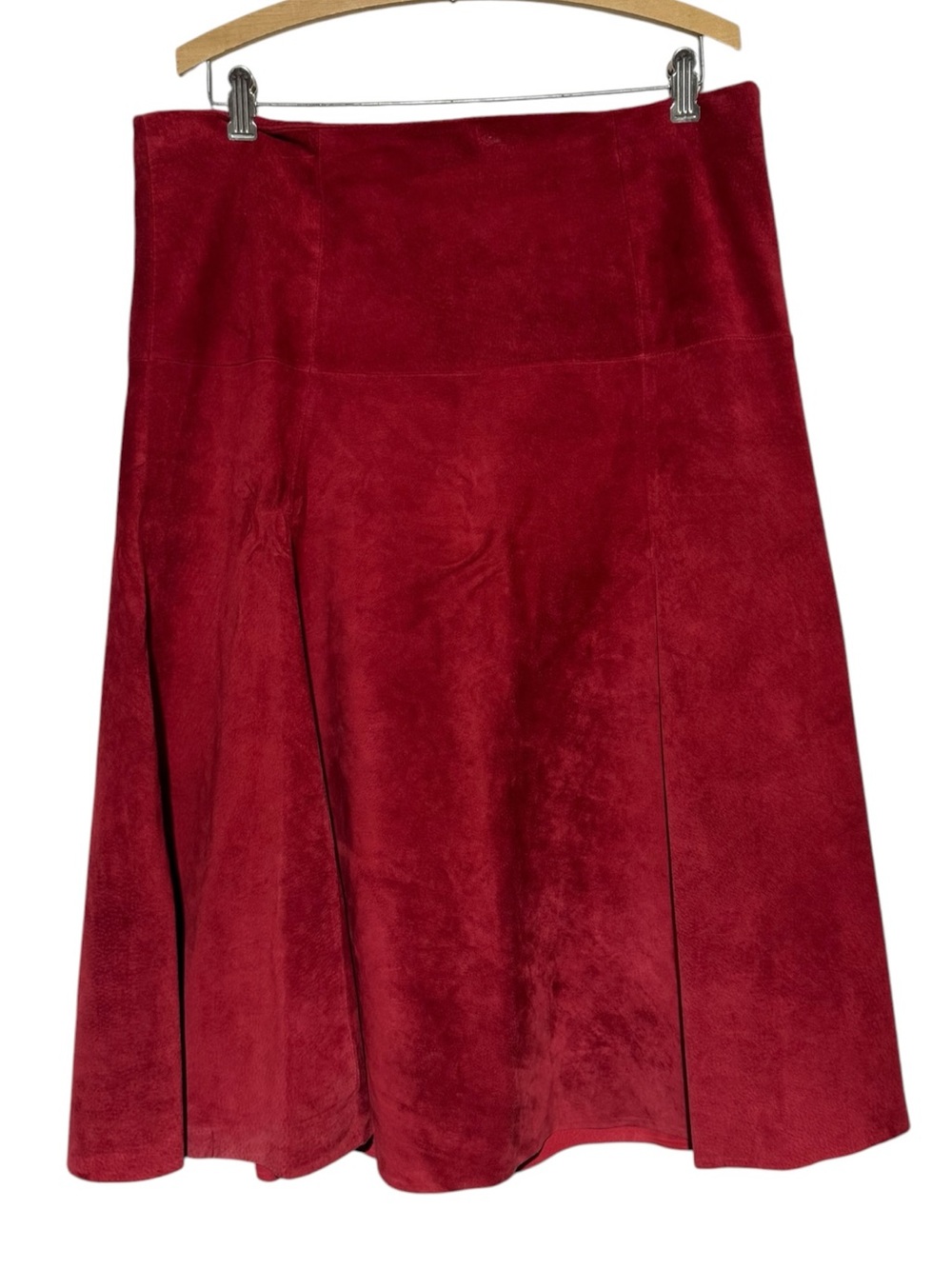 Eddie. Bauer Vintage Washable Suede Skirt Size 12 Red Leather Fall Equestrian